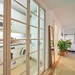 Apartmán Modern With Swiming Pool & Garage -