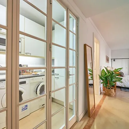 Apartamento Modern With Swiming Pool & Garage -