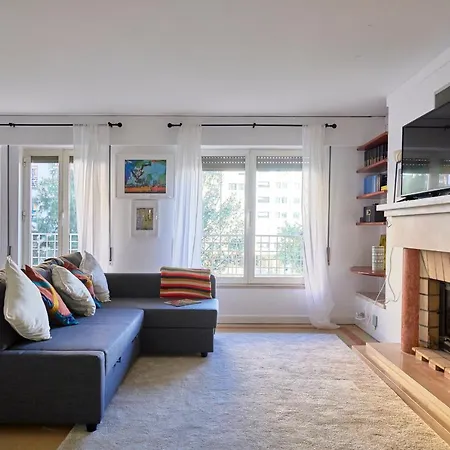 Modern With Swiming Pool & Garage - Apartman Lisboa