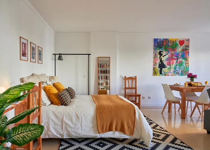 Modern With Swiming Pool & Garage - Lisboa