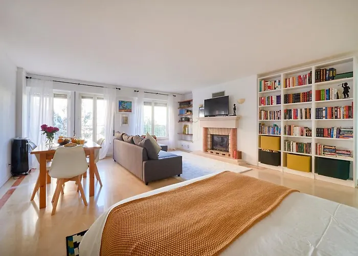 Modern With Swiming Pool & Garage - Apartment